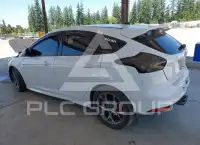 2015 Ford FOCUS фото