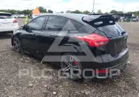2015 Ford FOCUS фото