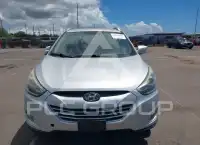 2015 Hyundai Tucson photo