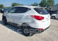 2015 Hyundai Tucson photo