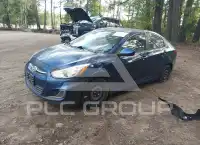 2015 Hyundai Accent photo