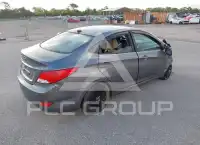 2015 Hyundai Accent фото