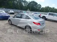 2015 Hyundai Accent фото