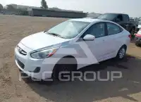 2015 Hyundai Accent photo