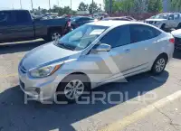 2015 Hyundai Accent фото