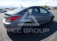 2015 Hyundai Accent photo