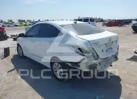 2015 Hyundai Accent photo