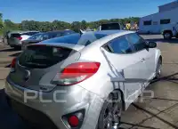 2015 Hyundai Veloster фото