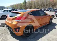 2015 Hyundai Veloster фото