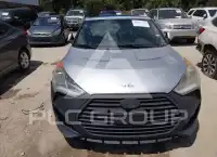 2015 Hyundai Veloster photo