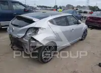 2015 Hyundai Veloster фото