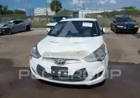 2015 Hyundai Veloster photo