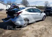 2015 Hyundai Elantra фото