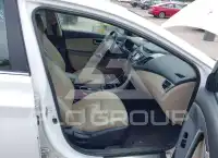2015 Hyundai Elantra фото