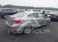 2015 Hyundai Elantra photo
