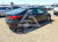 2015 Hyundai Elantra фото