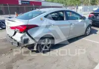 2015 Hyundai Elantra photo