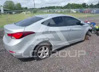 2015 Hyundai Elantra photo