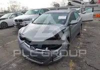 2015 Hyundai Elantra photo