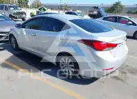 2015 Hyundai Elantra photo