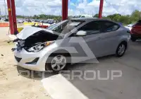 2015 Hyundai Elantra фото