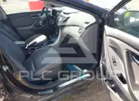 2015 Hyundai Elantra photo
