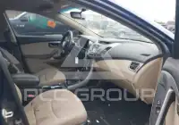 2015 Hyundai Elantra photo