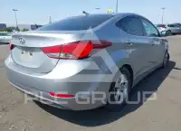 2015 Hyundai Elantra фото