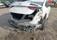 2015 Hyundai Elantra photo