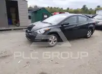 2015 Hyundai Elantra photo