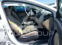 2015 Hyundai Elantra фото