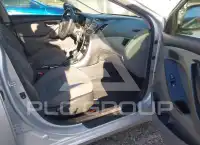 2015 Hyundai Elantra фото