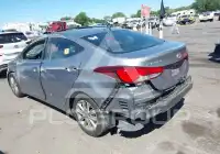 2015 Hyundai Elantra photo