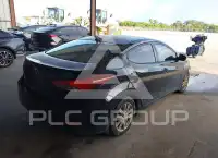 2015 Hyundai Elantra фото