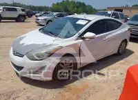 2015 Hyundai Elantra фото