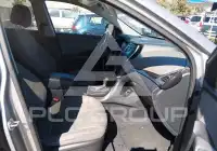 2015 Hyundai Santa Fe photo