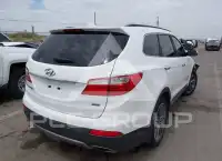 2015 Hyundai Santa Fe photo