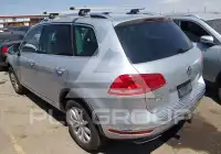2015 Volkswagen Touareg photo