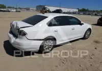 2015 Volkswagen Passat фото