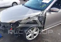 2015 Volkswagen Passat фото