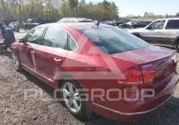 2015 Volkswagen Passat photo
