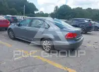 2015 Volkswagen Passat фото