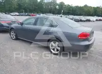 2015 Volkswagen Passat photo