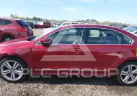 2015 Volkswagen Passat photo