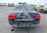 2015 Volkswagen Passat фото
