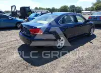 2015 Volkswagen Passat photo