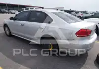 2015 Volkswagen Passat photo
