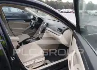 2015 Volkswagen Passat photo