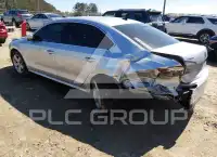 2015 Volkswagen Passat photo
