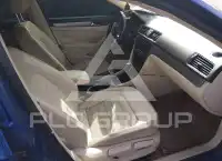 2015 Volkswagen Passat photo